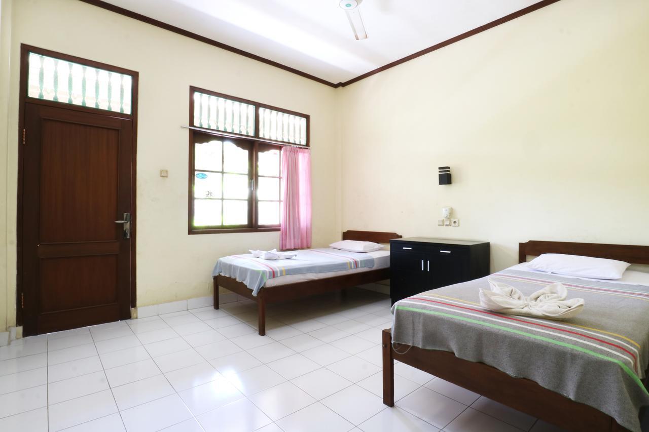 Mekar Jaya Bungalows Kuta Lombok Esterno foto