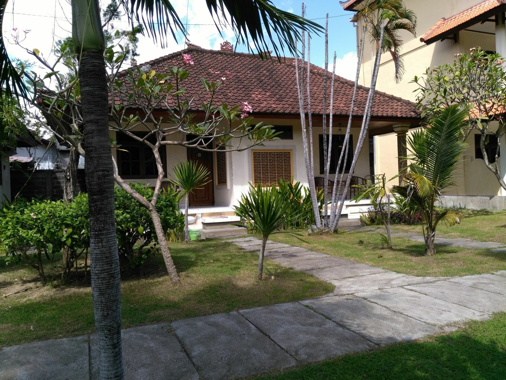 Mekar Jaya Bungalows Kuta Lombok Esterno foto
